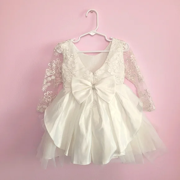 DRESS - Picture 2 of 3